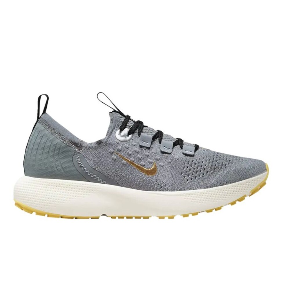 Nike Escape Run Flyknit Cool Grey/Gold - Brand New